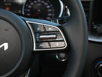 KIA Ceed 1.5T DCT Ultimate Edition Navi Kamera JBL