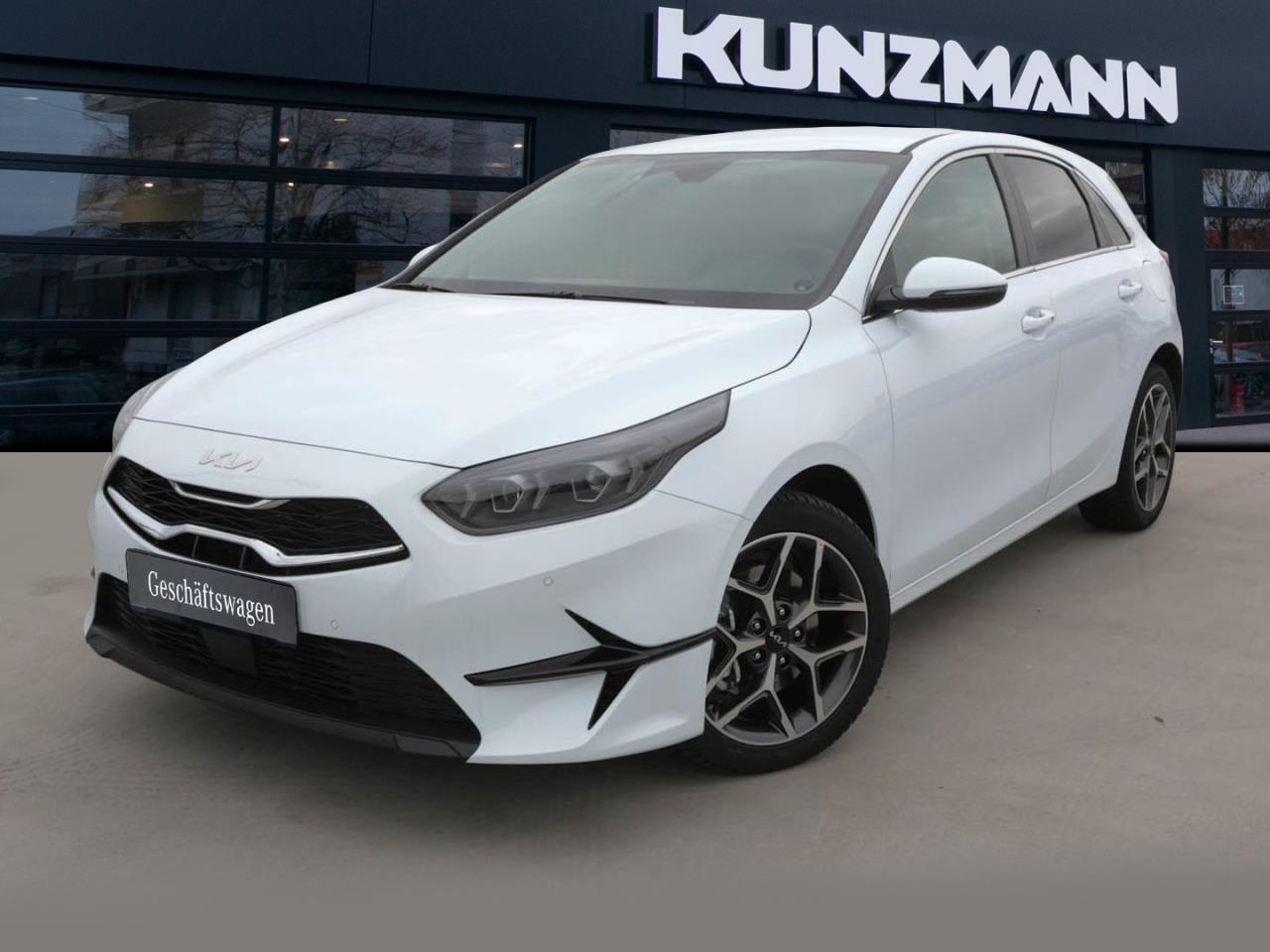 Kia Ceed Ceed 1.5T DCT Ultimate Edition Limousine Carraraweiß