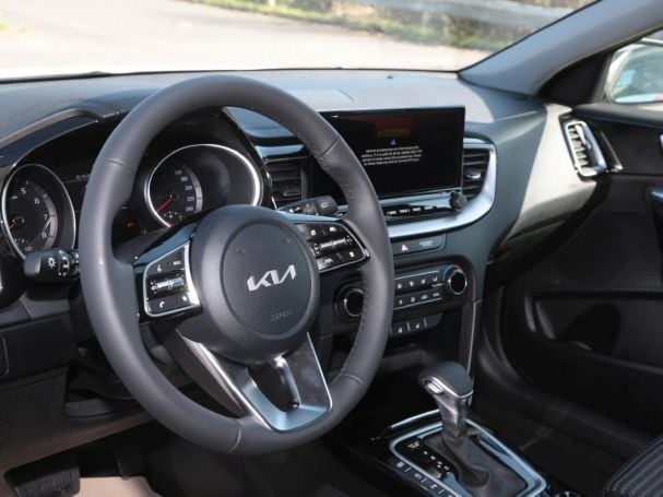 KIA Ceed 1.5T DCT Ultimate Edition Navi Kamera JBL KIA Ceed 1.5T DCT Ultimate Edition Navi Kamera JBL