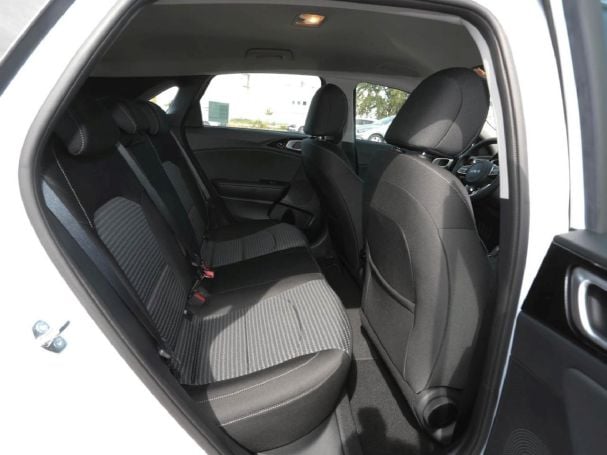 KIA Ceed 1.5T DCT Ultimate Edition Navi Kamera ACC KIA Ceed 1.5T DCT Ultimate Edition Navi Kamera ACC