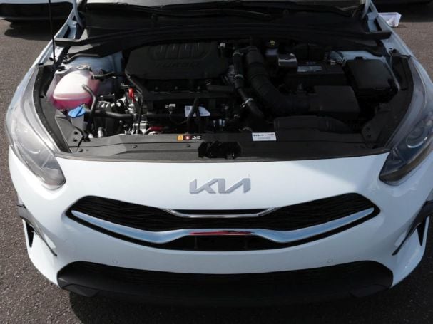 KIA Ceed 1.5T DCT Ultimate Edition Navi Kamera ACC KIA Ceed 1.5T DCT Ultimate Edition Navi Kamera ACC