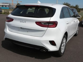 KIA Ceed 1.5T DCT Ultimate Edition Navi Kamera ACC