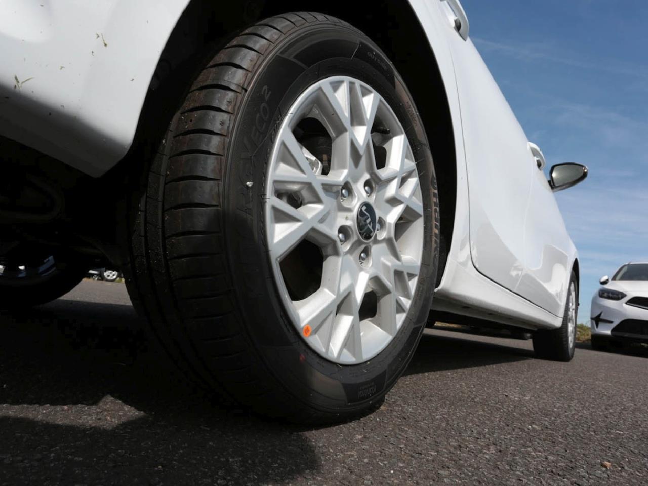 KIA Ceed 1.5T DCT Ultimate Edition Navi Kamera ACC