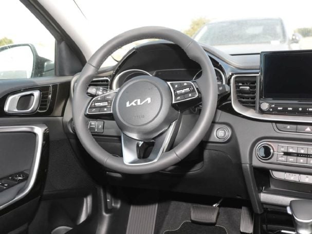 KIA Ceed 1.5T DCT Ultimate Edition Navi Kamera ACC KIA Ceed 1.5T DCT Ultimate Edition Navi Kamera ACC