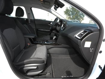 KIA Ceed 1.5T DCT Ultimate Edition Navi Kamera ACC