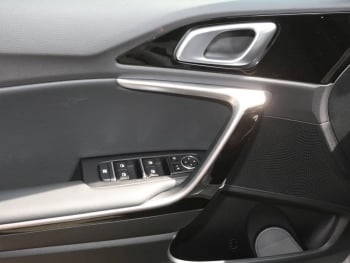 KIA Ceed 1.5T DCT Ultimate Edition Navi Kamera ACC