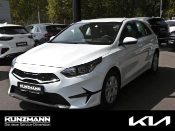KIA Ceed 1.5T DCT Ultimate Edition Navi Kamera ACC