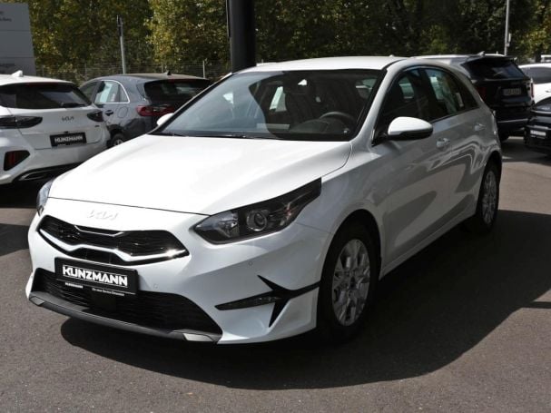 KIA Ceed 1.5T DCT Ultimate Edition Navi Kamera ACC