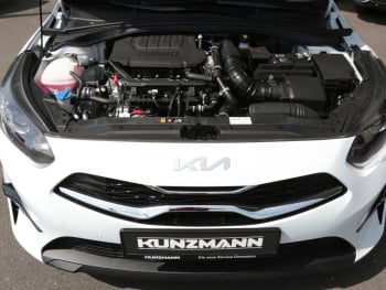 KIA Ceed 1.5T DCT Ultimate Edition Navi Kamera ACC