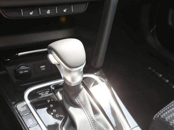 KIA Ceed 1.5T DCT Ultimate Edition Navi Kamera ACC KIA Ceed 1.5T DCT Ultimate Edition Navi Kamera ACC