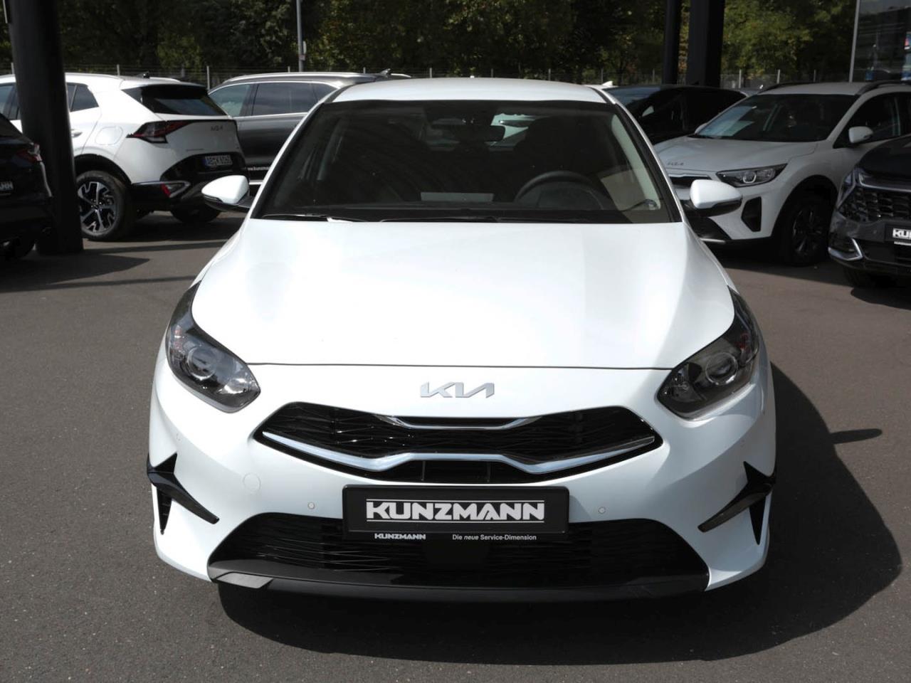 KIA Ceed 1.5T DCT Ultimate Edition Navi Kamera ACC
