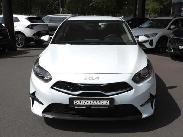 KIA Ceed 1.5T DCT Ultimate Edition Navi Kamera ACC KIA Ceed 1.5T DCT Ultimate Edition Navi Kamera ACC