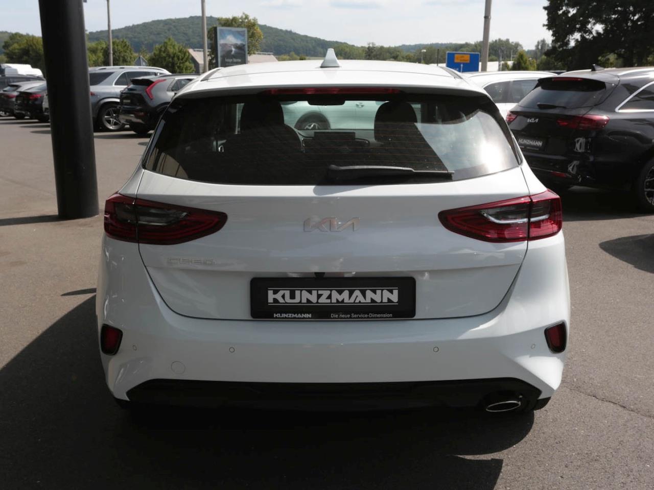 KIA Ceed 1.5T DCT Ultimate Edition Navi Kamera ACC