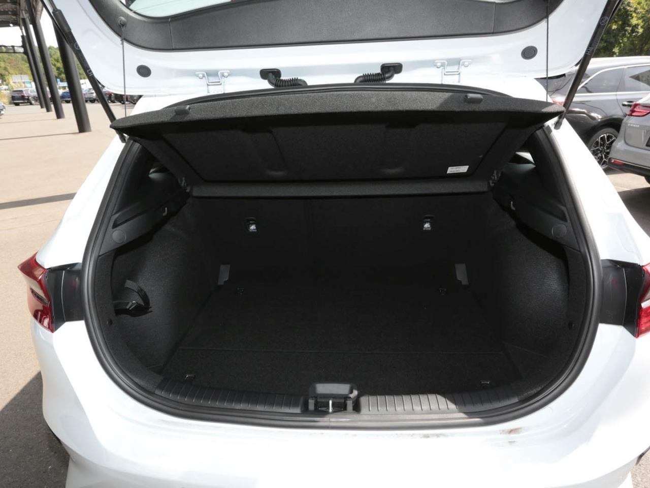 KIA Ceed 1.5T DCT Ultimate Edition Navi Kamera ACC