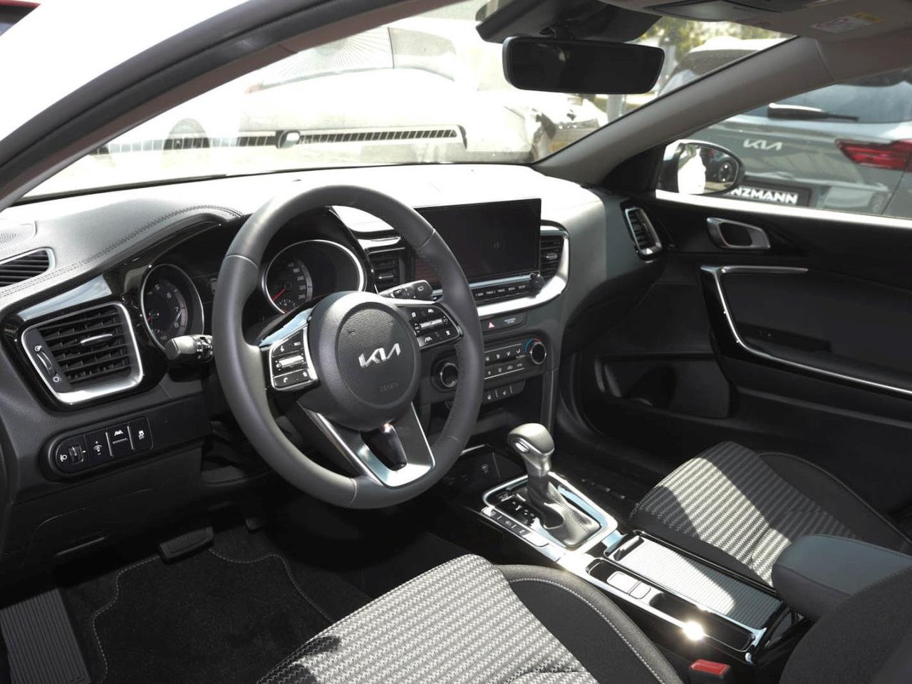 KIA Ceed 1.5T DCT Ultimate Edition Navi Kamera ACC