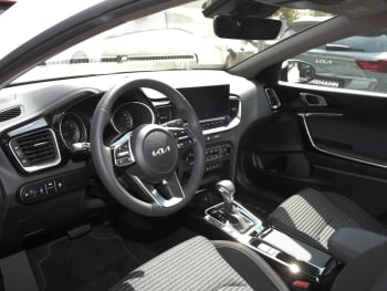 KIA Ceed 1.5T DCT Ultimate Edition Navi Kamera ACC