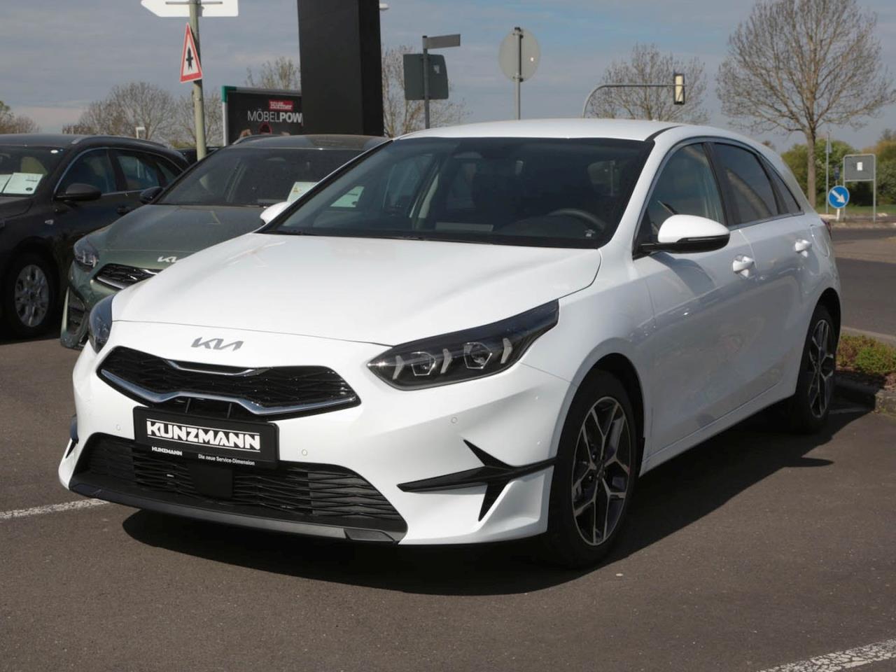 KIA Ceed 1.5T DCT Ultimate Edition Navi Kamera JBL