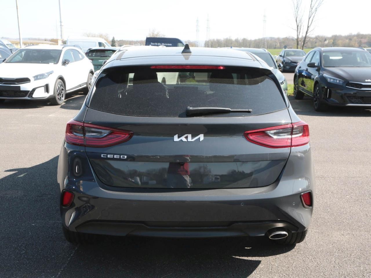 KIA Ceed 1.5T DCT Ultimate Edition Navi Kamera ACC