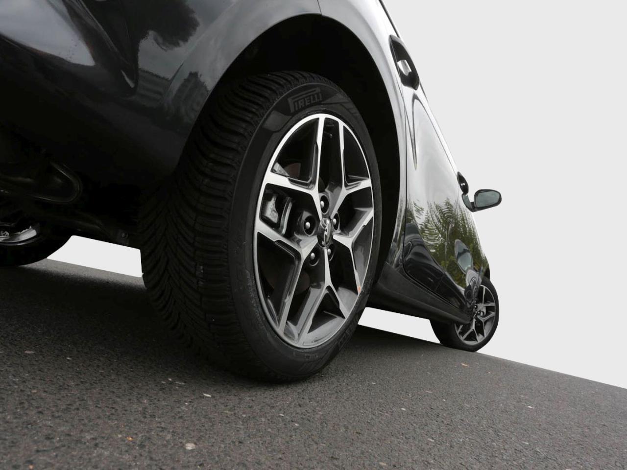 KIA Ceed 1.5T DCT Ultimate Edition Navi Kamera ACC