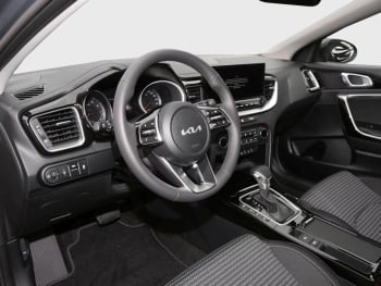 KIA Ceed 1.5T DCT Ultimate Edition Navi Kamera ACC