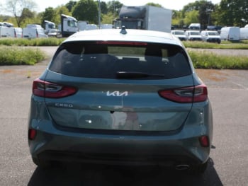 KIA Ceed 1.5T DCT Ultimate Edition Navi Kamera ACC