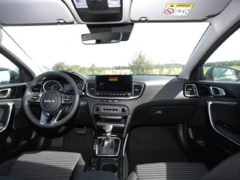 KIA Ceed 1.5T DCT Ultimate Edition Navi Kamera JBL