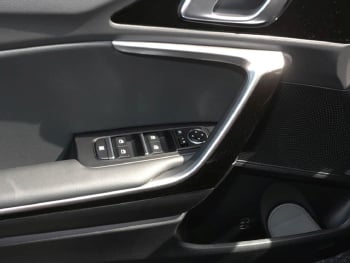 KIA Ceed 1.5T DCT Ultimate Edition Navi Kamera JBL