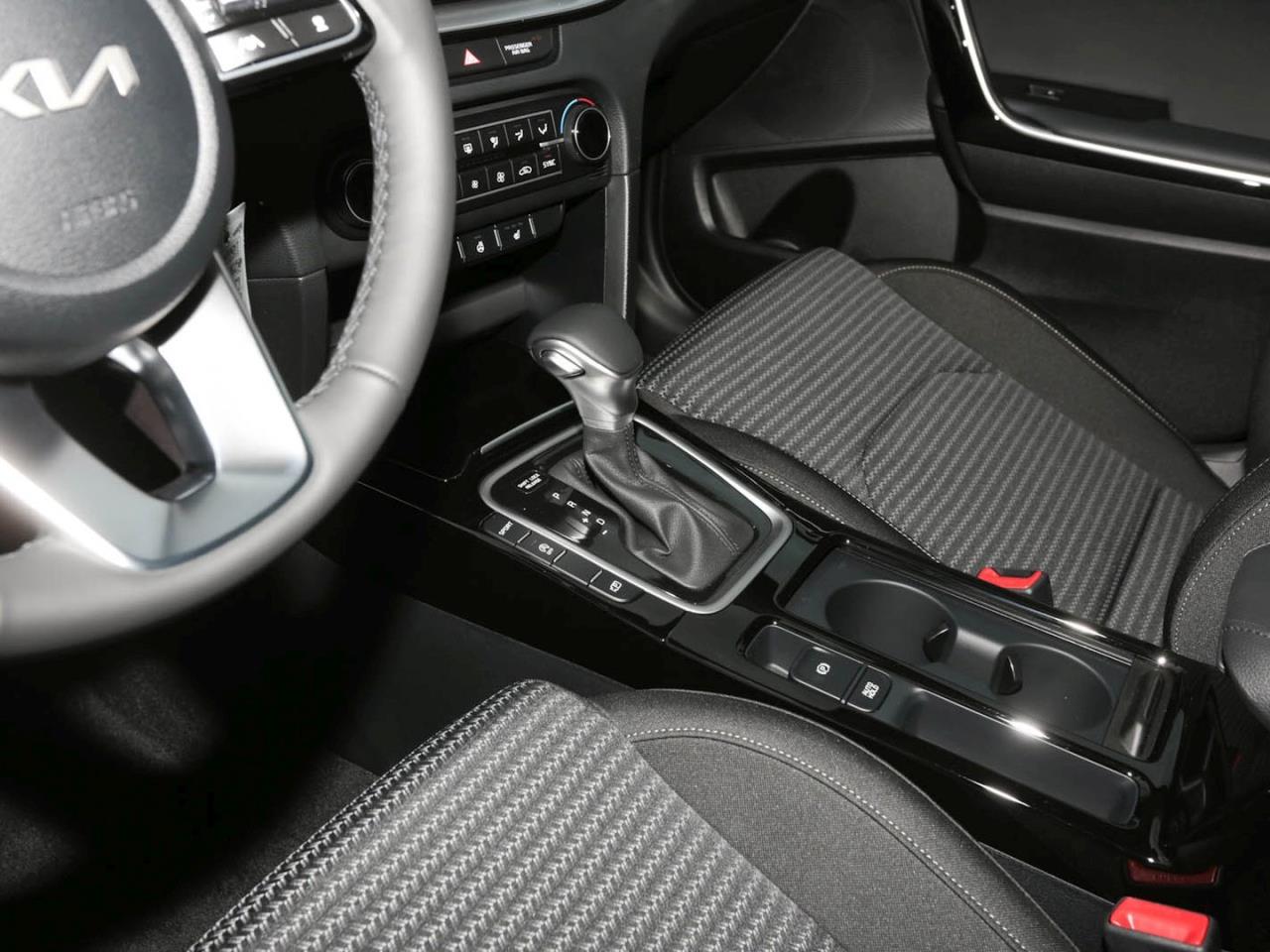 KIA Ceed 1.5T DCT Vision Navi Komfort-plus-Paket ACC