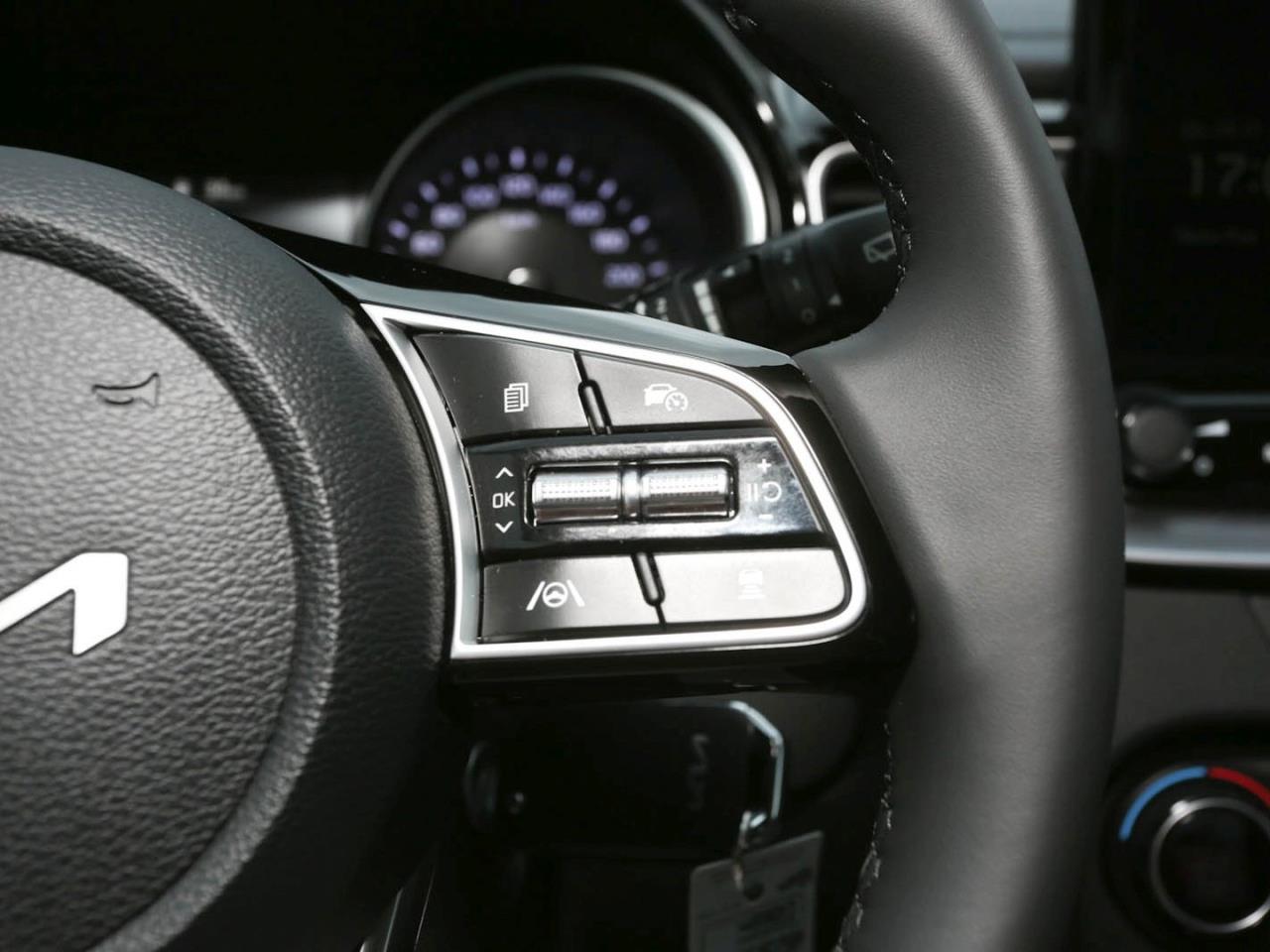 KIA Ceed 1.5T DCT Vision Navi Komfort-plus-Paket ACC