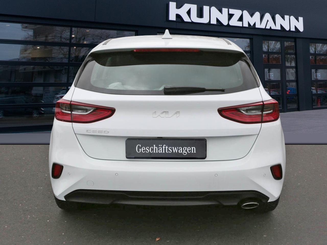 KIA Ceed 1.5T DCT Vision Navi Komfort-plus-Paket ACC