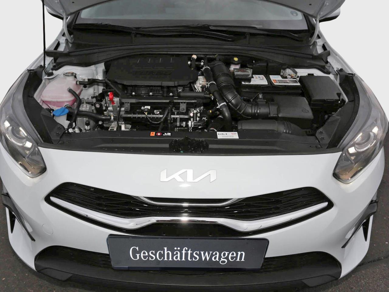 KIA Ceed 1.5T DCT Vision Navi Komfort-plus-Paket ACC
