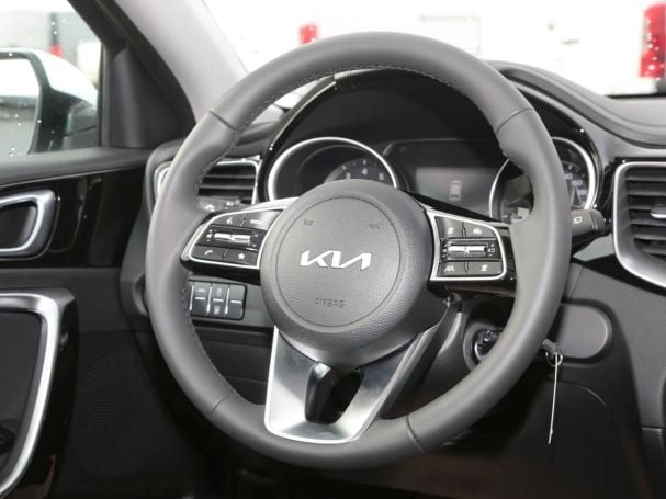 KIA Ceed 1.5T DCT Vision Navi Komfort-plus-Paket ACC KIA Ceed 1.5T DCT Vision Navi Komfort-plus-Paket ACC