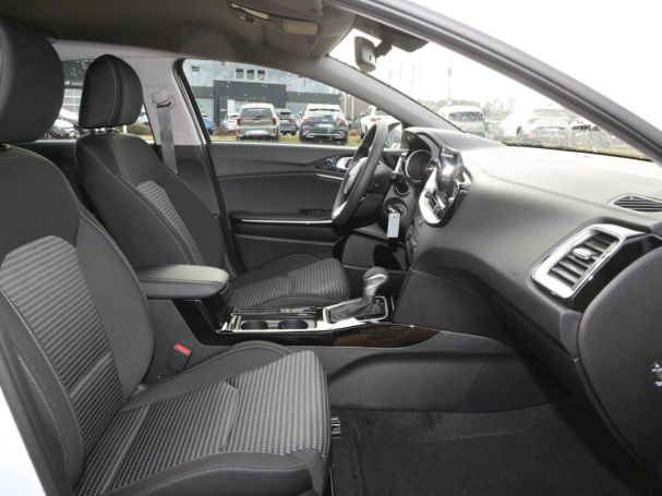 KIA Ceed 1.5T DCT Vision Navi Komfort-plus-Paket ACC KIA Ceed 1.5T DCT Vision Navi Komfort-plus-Paket ACC