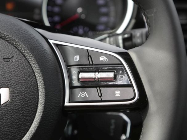 KIA Ceed 1.5T DCT Vision Navi Lenkradhzg SpurH ACC KIA Ceed 1.5T DCT Vision Navi Lenkradhzg SpurH ACC