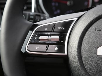 KIA Ceed 1.5T DCT Vision Navi Lenkradhzg SpurH ACC