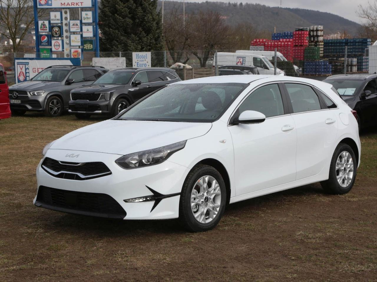 KIA Ceed 1.5T DCT Vision Navi Lenkradhzg SpurH ACC