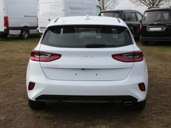 KIA Ceed 1.5T DCT Vision Navi Kamera ACC Lenkradhzg