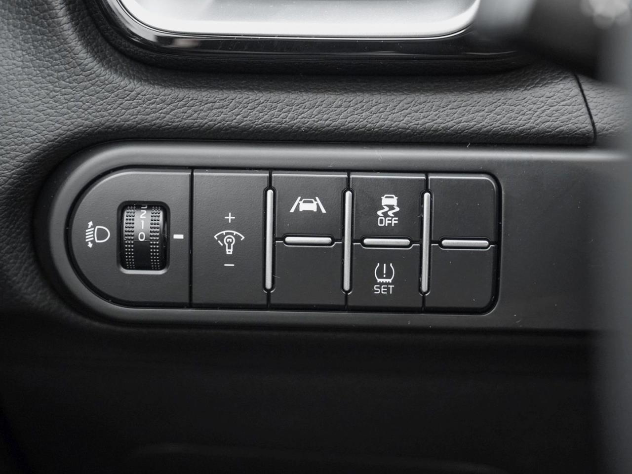 KIA Ceed 1.5T DCT Vision Navi Kamera ACC Lenkradhzg