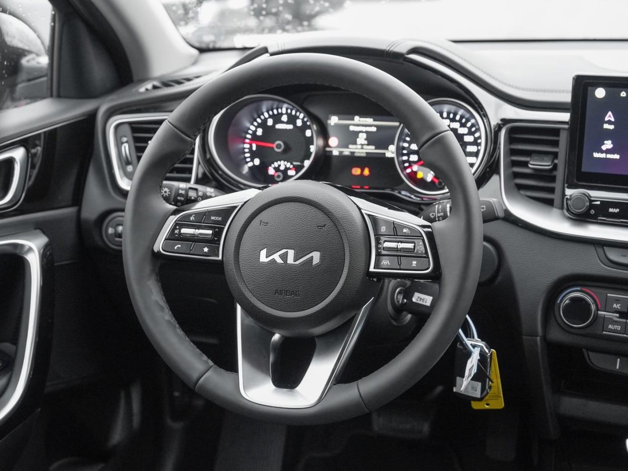 KIA Ceed 1.5T DCT Vision Navi Kamera ACC Lenkradhzg