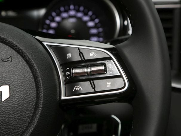 KIA Ceed 1.5T DCT Vision Navi Klima Kamera LED SHZ KIA Ceed 1.5T DCT Vision Navi Klima Kamera LED SHZ