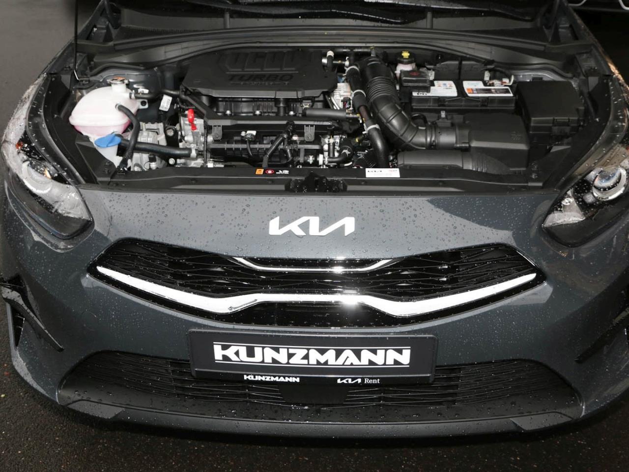 KIA Ceed 1.5T DCT Vision Navi Klima Kamera LED SHZ