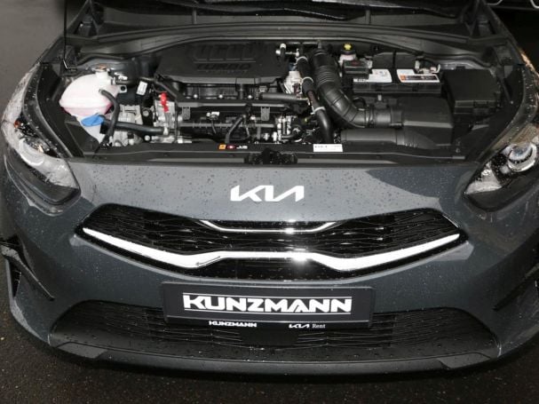KIA Ceed 1.5T DCT Vision Navi Klima Kamera LED SHZ KIA Ceed 1.5T DCT Vision Navi Klima Kamera LED SHZ