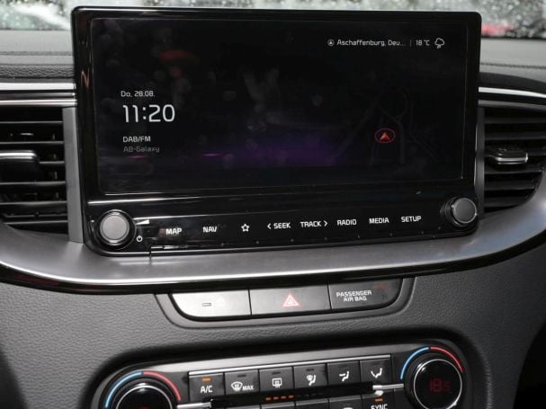 KIA Ceed 1.5T DCT Vision Navi Kamera Lenkradhzg ACC KIA Ceed 1.5T DCT Vision Navi Kamera Lenkradhzg ACC