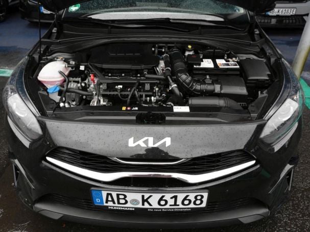 KIA Ceed 1.5T DCT Vision Navi Kamera Lenkradhzg ACC KIA Ceed 1.5T DCT Vision Navi Kamera Lenkradhzg ACC