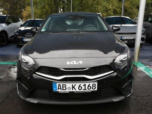 KIA Ceed 1.5T DCT Vision Navi Kamera Lenkradhzg ACC KIA Ceed 1.5T DCT Vision Navi Kamera Lenkradhzg ACC