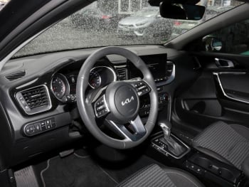 KIA Ceed 1.5T DCT Vision Navi Kamera Lenkradhzg ACC