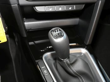 KIA Ceed 1.5T Nightline Navi Rückfahrkamera Privacy