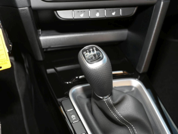 KIA Ceed 1.5T Nightline Navi Rückfahrkamera Privacy