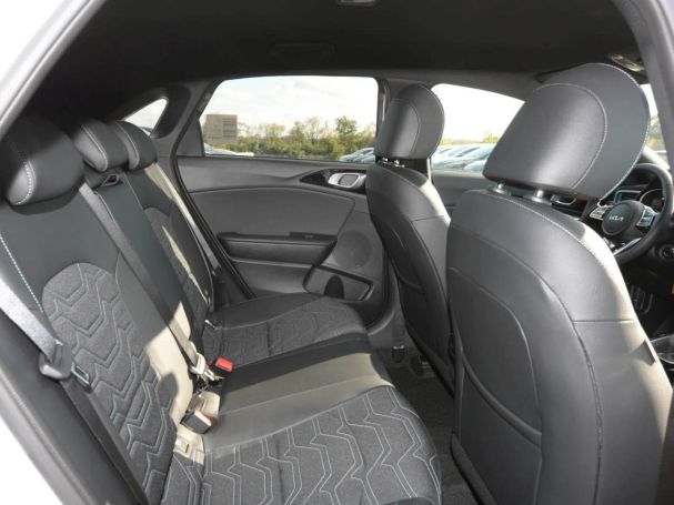 KIA Ceed 1.5T Nightline Navi Rückfahrkamera Privacy