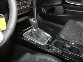 KIA Ceed 1.5T Nightline Navi Rückfahrkamera Privacy